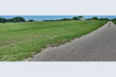 126 S Berlin Road, Brenham, TX 77833 - Photo 7