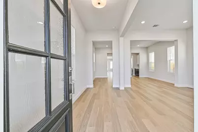 2521 S Houston Avenue, Pearland, TX 77581 - Photo 5