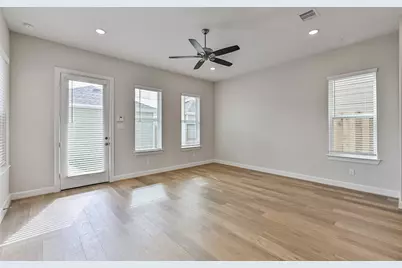 2521 S Houston Avenue, Pearland, TX 77581 - Photo 21