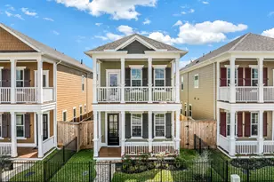 2521 S Houston Ave, Pearland, TX 77581 - Photo 1