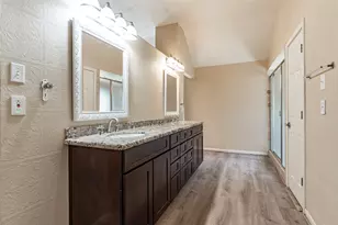 1227 Mabry Mill Rd, Houston, TX 77062 - Photo 39