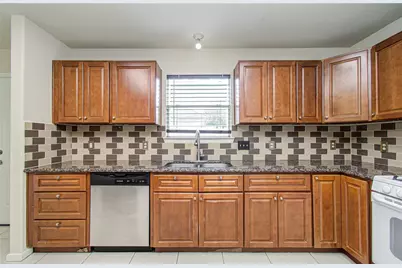 6307 Ballina Meadows Court, Katy, TX 77449 - Photo 13