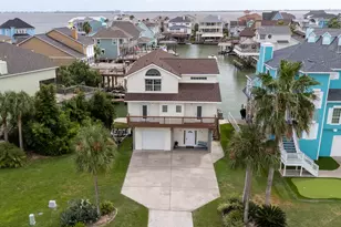 915 Tiki Dr, Tiki Island, TX 77554 - Photo 47