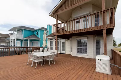 915 Tiki Drive, Tiki Island, TX 77554 - Photo 29
