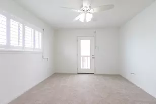 915 Tiki Dr, Tiki Island, TX 77554 - Photo 23