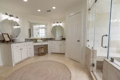 915 Tiki Drive, Tiki Island, TX 77554 - Photo 15