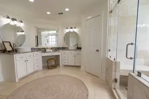 915 Tiki Dr, Tiki Island, TX 77554 - Photo 15