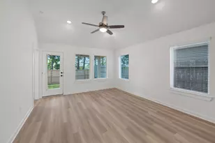 10346 Navarro Path, Montgomery, TX 77316 - Photo 19