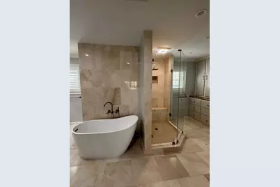 1901 Potomac Drive #C, Houston, TX 77057 - Photo 9