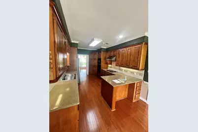 2902 Turtle Creek Drive Drive, Wharton, TX 77488 - Photo 19