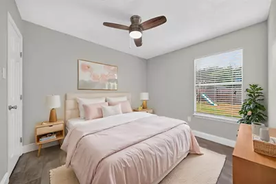 2963 Shadow Trail Drive, Houston, TX 77082 - Photo 25