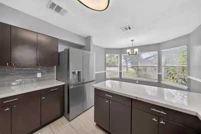 2963 Shadow Trail Drive, Houston, TX 77082 - Photo 13