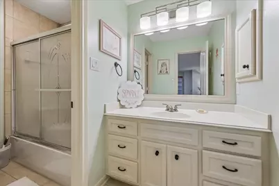 5413 Evergreen Street, Bellaire, TX 77401 - Photo 37