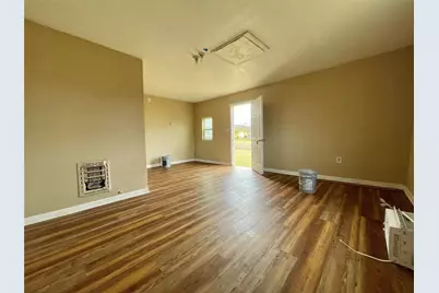 222 S Avenue G, Freeport, TX 77541 - Photo 23