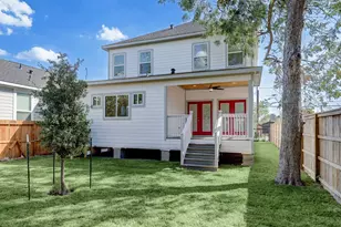 1211 E 32nd St, Houston, TX 77022 - Photo 31