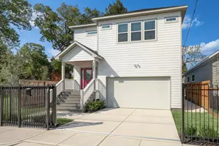 1211 E 32nd St, Houston, TX 77022 - Photo 3