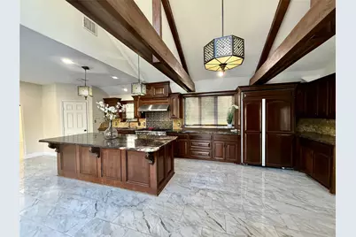 2502 Lake Gardens Court, Kingwood, TX 77339 - Photo 7