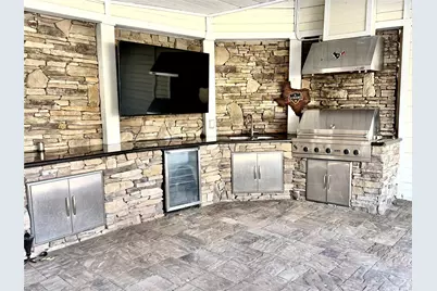 2502 Lake Gardens Court, Kingwood, TX 77339 - Photo 39