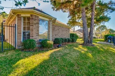 16434 Redcrest Drive, Houston, TX 77095 - Photo 35