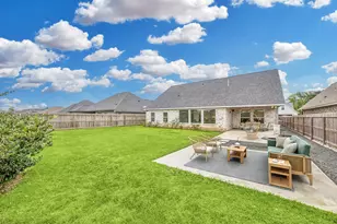 111 Creekside Ln, Lake Jackson, TX 77566 - Photo 27