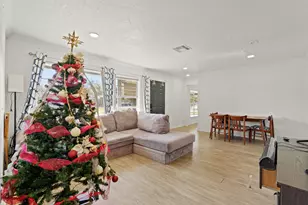 1217 Gary Ave, Pasadena, TX 77502 - Photo 3