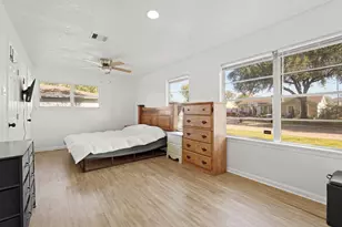 1217 Gary Ave, Pasadena, TX 77502 - Photo 5