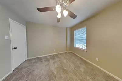 20202 Stonegrove Court, Tomball, TX 77375 - Photo 17