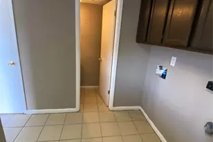 1519 S 8th St, La Porte, TX 77571 - Photo 23