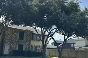 1519 S 8th St, La Porte, TX 77571 - Photo 3