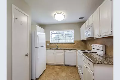 7774 High Village Drive, Houston, TX 77095 - Photo 5