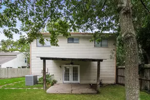 7774 High Village Dr, Houston, TX 77095 - Photo 15