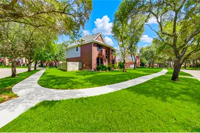 5007 Rebel Ridge Drive, Sugar Land, TX 77478 - Photo 3