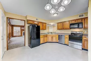 12611 Vitry Ln, Houston, TX 77071 - Photo 17