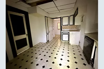 202 S Magnolia Street, Highlands, TX 77562 - Photo 5