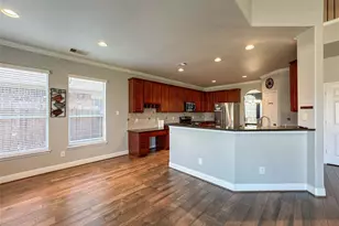 12805 Flat Creek Dr, Pearland, TX 77584 - Photo 9