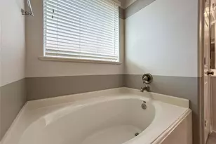 12805 Flat Creek Dr, Pearland, TX 77584 - Photo 25