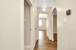 8925 Homewood Ln, Houston, TX 77078 - Photo 25