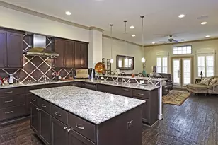 4227 Dickson St, Houston, TX 77007 - Photo 7