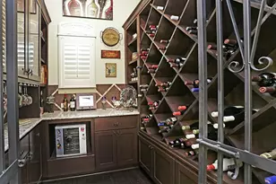 4227 Dickson St, Houston, TX 77007 - Photo 9