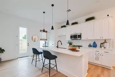 1462 Ferguson Way Street, Houston, TX 77088 - Photo 7