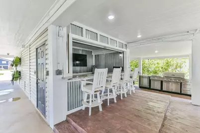4319 Spanish Main, Jamaica Beach, TX 77554 - Photo 11