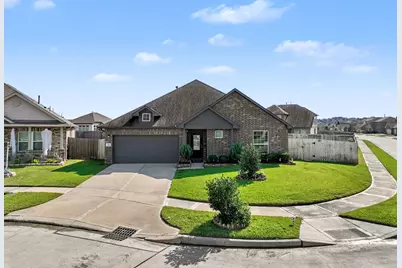 302 Bordeaux Court, Alvin, TX 77511 - Photo 33