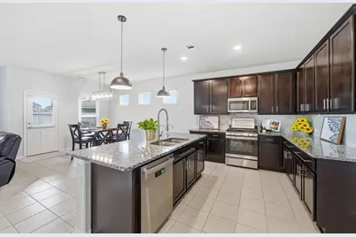 302 Bordeaux Court, Alvin, TX 77511 - Photo 11