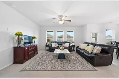 302 Bordeaux Court, Alvin, TX 77511 - Photo 5