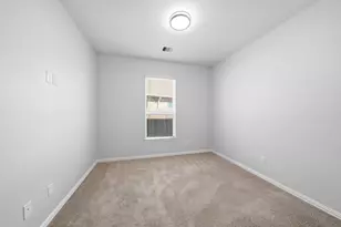 302 Bordeaux Ct, Alvin, TX 77511 - Photo 21