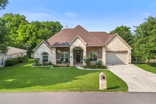 13336 Lake Breeze Ln, Willis, TX 77318 - Photo 1