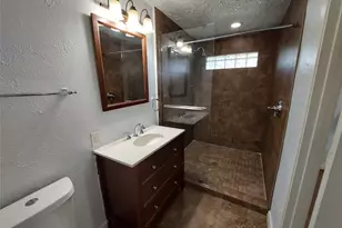 3807 Quiet Pl Dr, Houston, TX 77082 - Photo 9