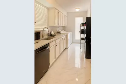 11201 Lynbrook Drive #3504, Houston, TX 77042 - Photo 5