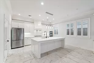 2217 Nantucket Dr, Houston, TX 77057 - Photo 11