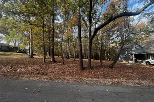 11 Clearwater Cir, Coldspring, TX 77331 - Photo 1